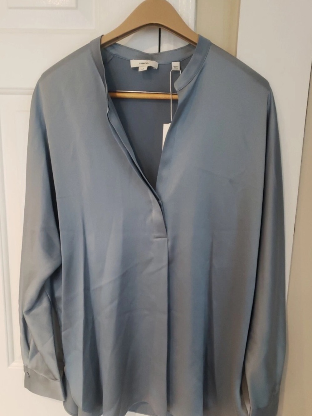 VINCE Light Gray Silk Mandarin Collar Blouse Size Small